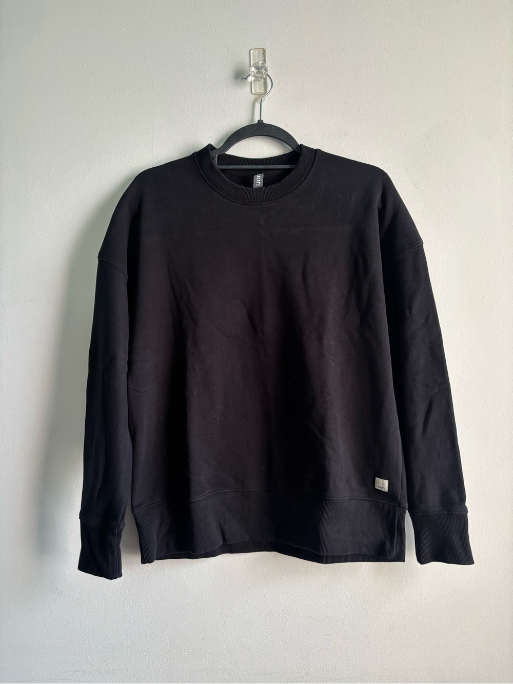 Vuori Black Relaxed Crewneck Sweatshirt